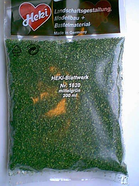 Heki, Bladverk middel grønn