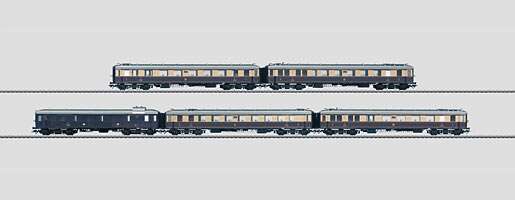 "Rheingold" Express Train Passenger Car Set.
