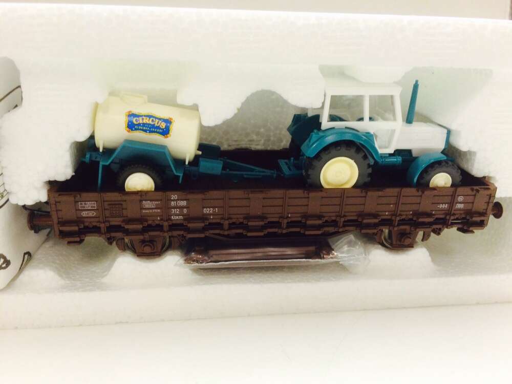 Stakevogn m.traktor og henger