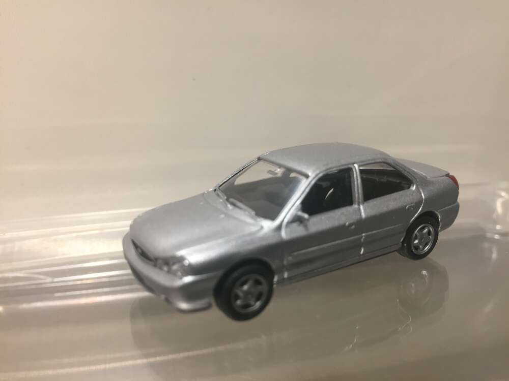 Ford Mondeo sedan, silver