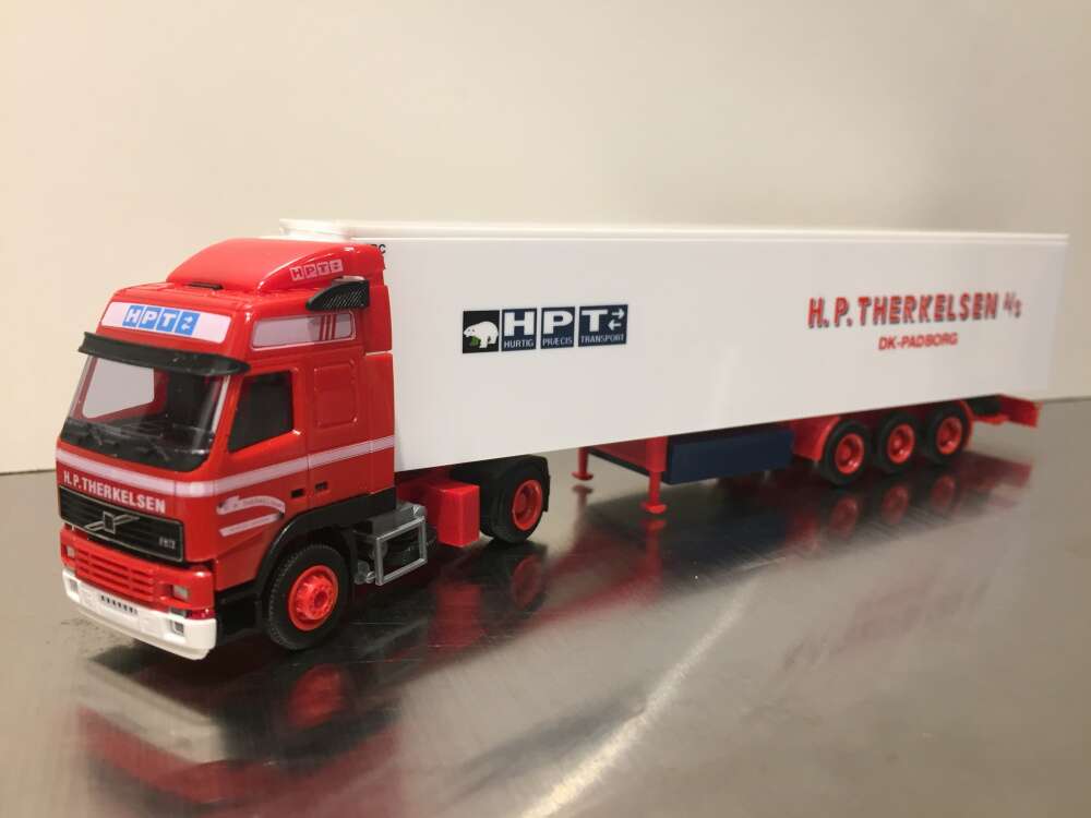 Volvo semi "H.P. Teherkelsen AS"