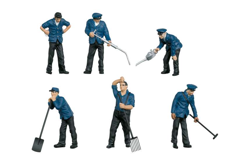"Railroad Maintenance Workers" Group of Figuresmidtleder