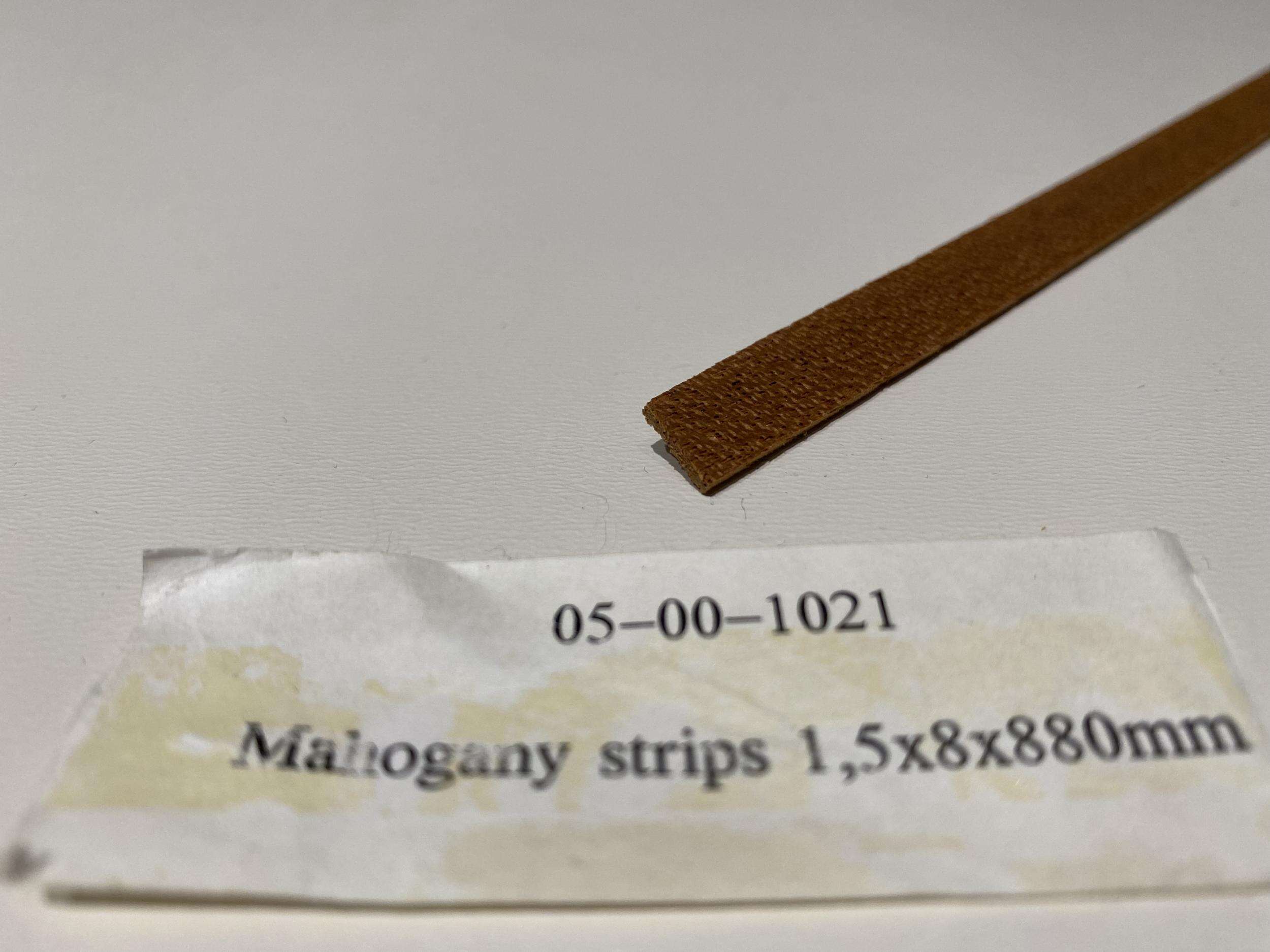 Billing, Mahogany strip 1,5x8x880mm