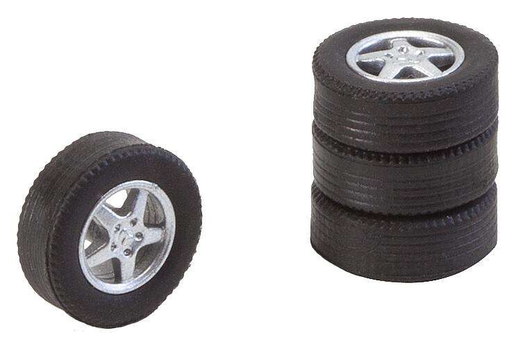 FC 4 tyres and rims for passenger cars large / tourist train