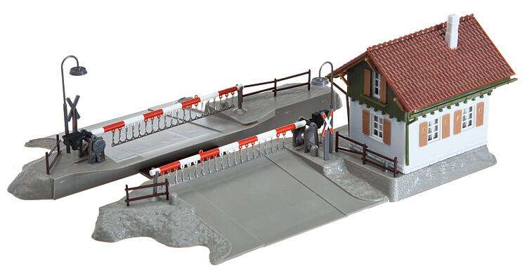 Level-crossing with gatekeeper’s house