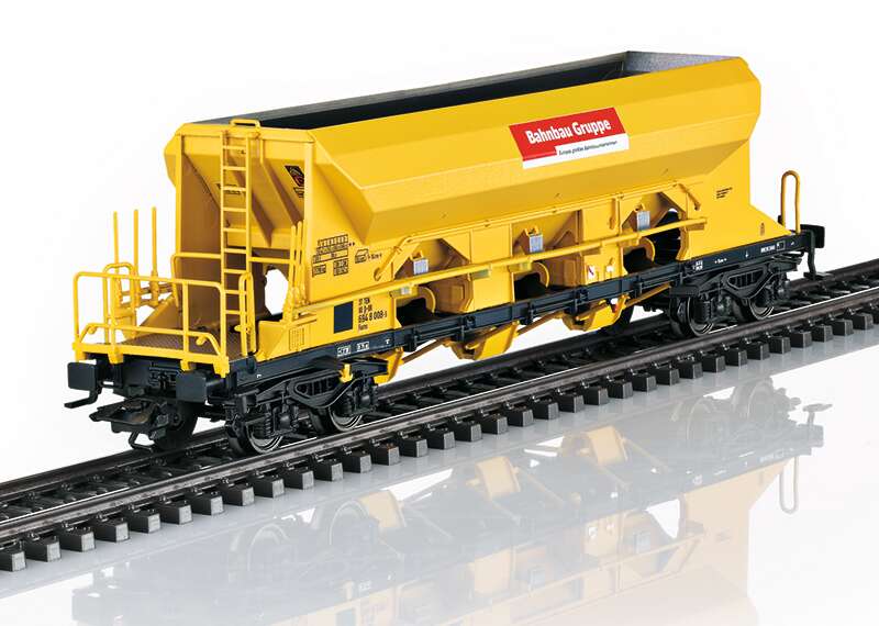 "Track Laying Group" Freight Car Set