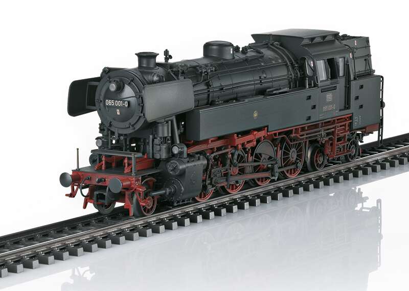 Class 065 Steam Locomotive