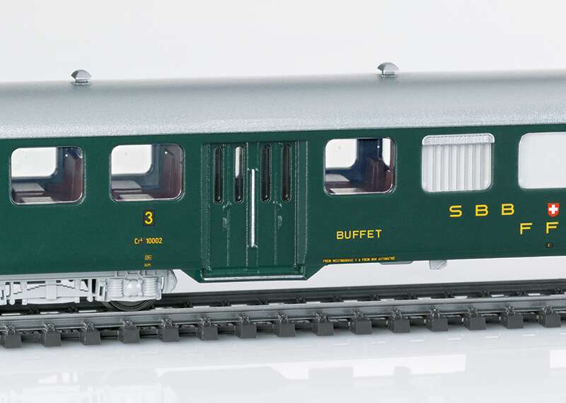Lightweight Steel Car Set to Go with the Class Ae 3/6 I