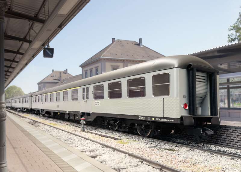 "Silberlinge" Commuter Car Set