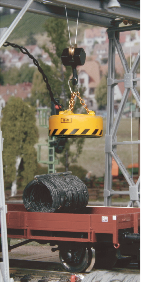 Løftemagneten drives med 16 V DC eller AC spenning.