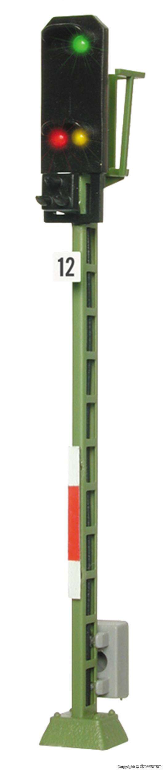 H0 Colour light entry signal