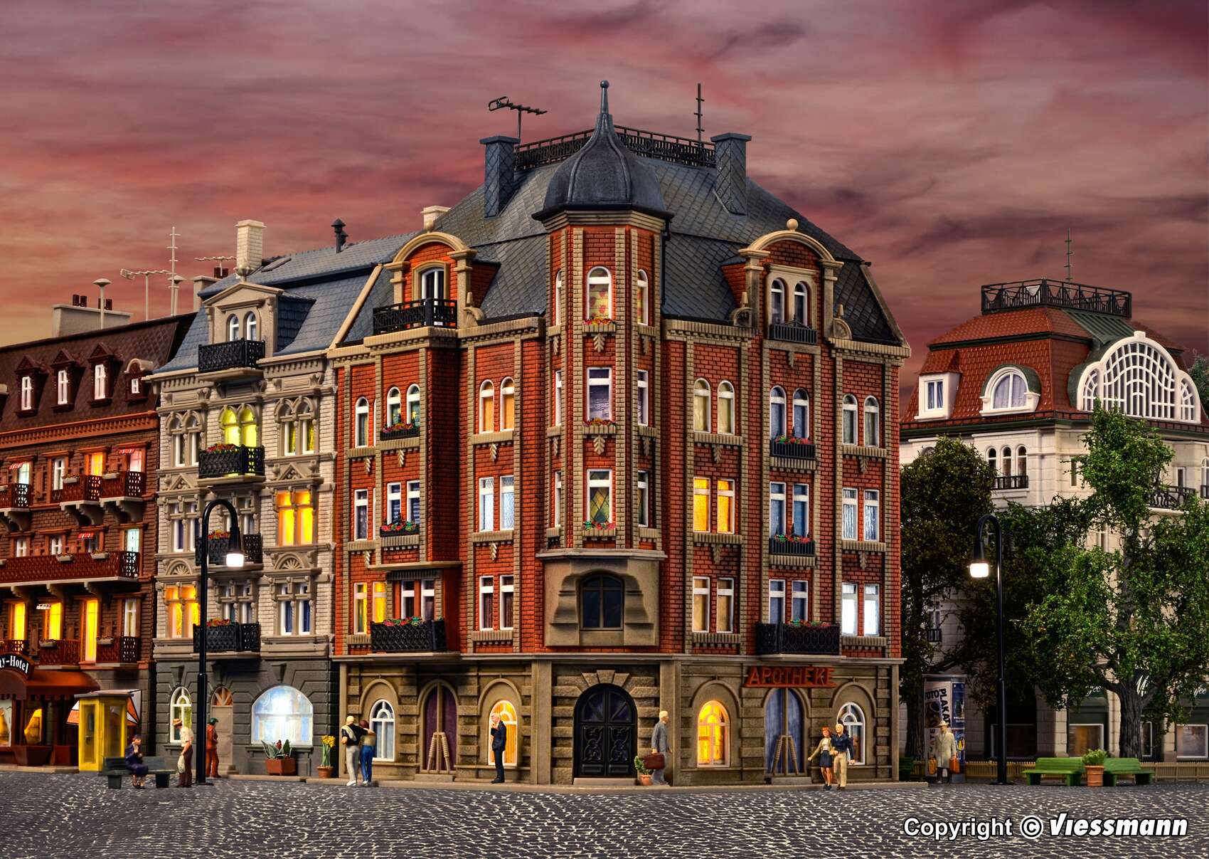 Corner house Schlossallee 1