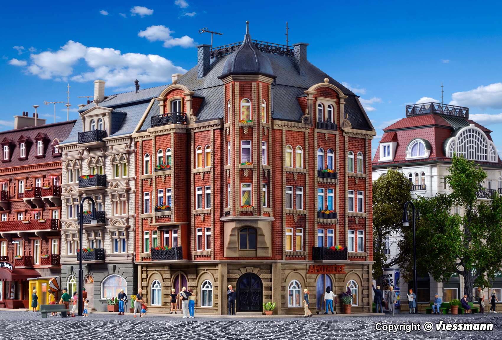 Corner house Schlossallee 1