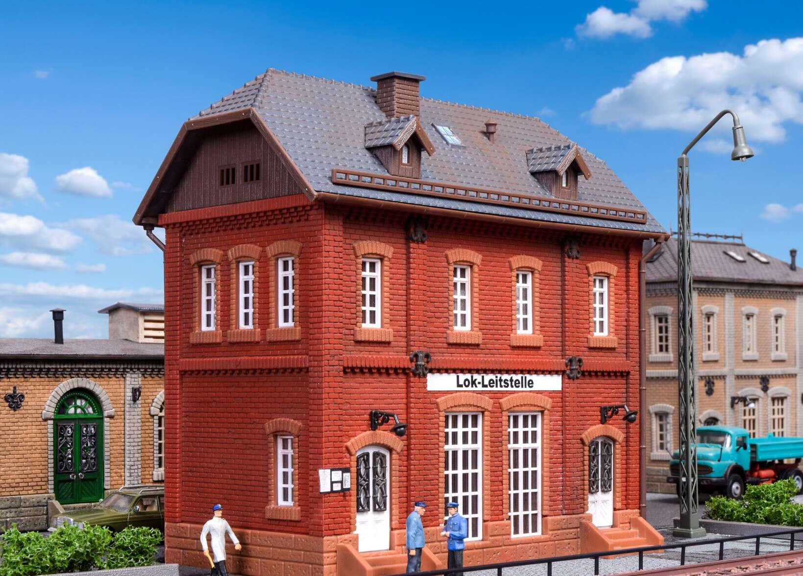 Loco control station