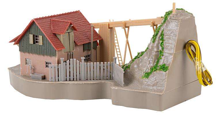 Water mill with pump