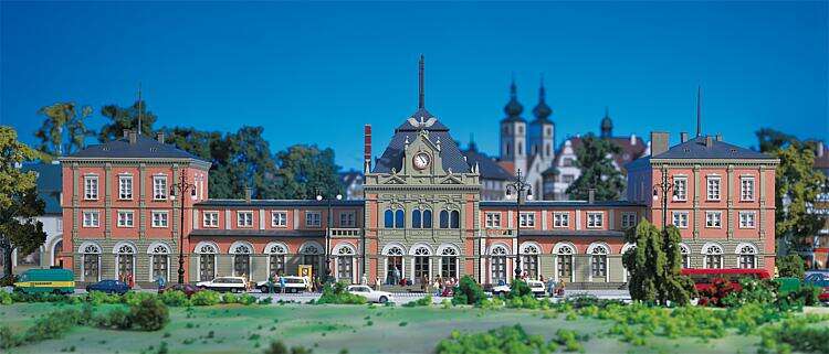 Neustadt/Weinstraße Railway station