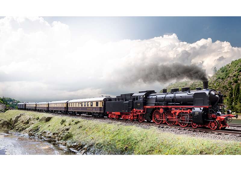 "1928 Rheingold" Train Set.