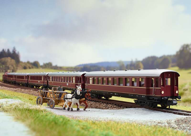 "The Red Bamberg Cars" Car Set, Part 1