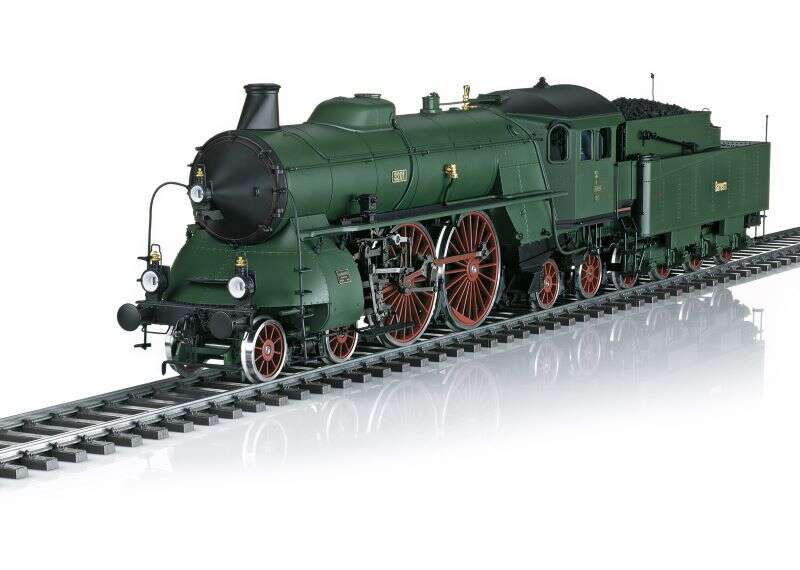 Class S 2/6 Steam Locomotive