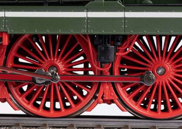 Steam Locomotive, Road Number 18 201