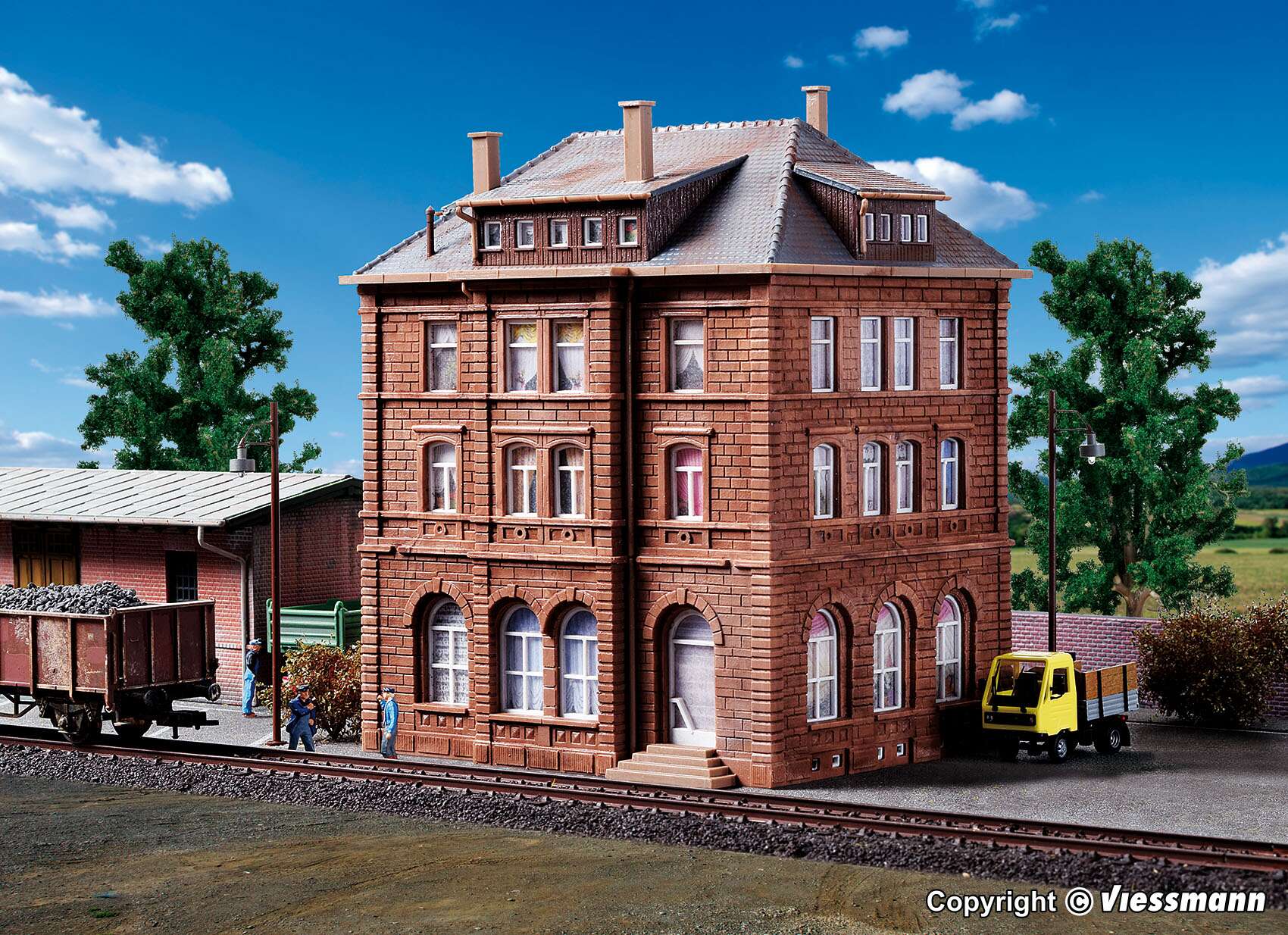 Railway system building incl. illumination starter set, functional kit