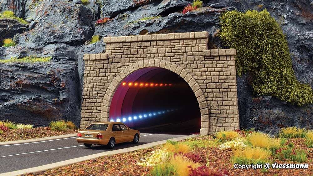 Road tunnel classic, with LED mirroring- and depth effect