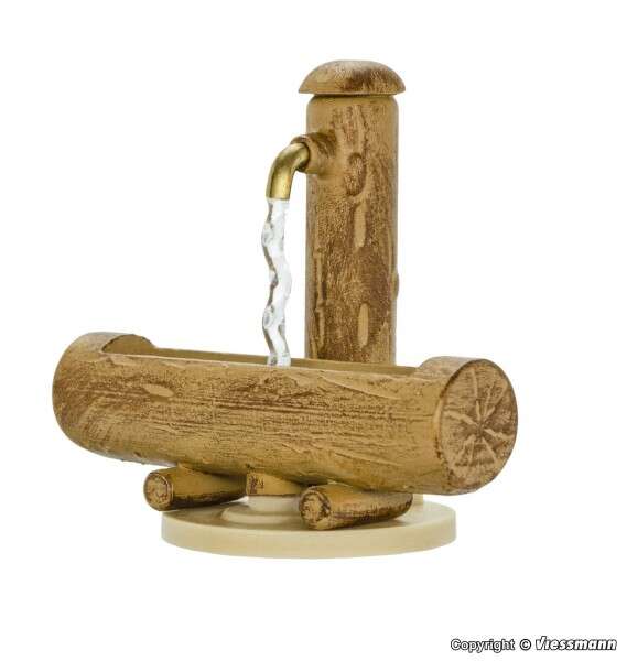 Natural fountain, moving