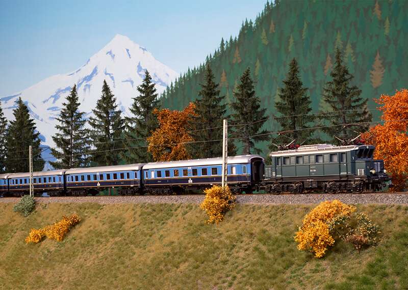 Class E 44 Electric Locomotive