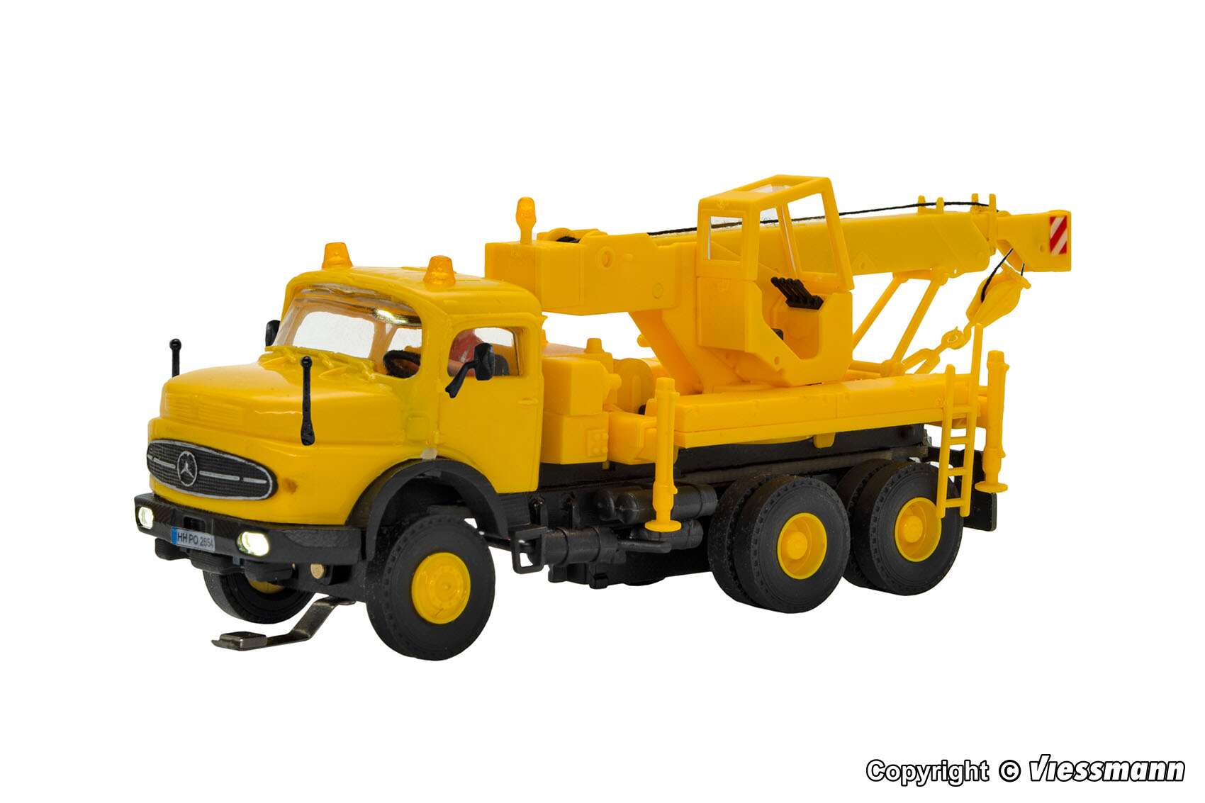 MB round bonnet 3-axle recovery crane with rotating flashing lights, basic, functional model