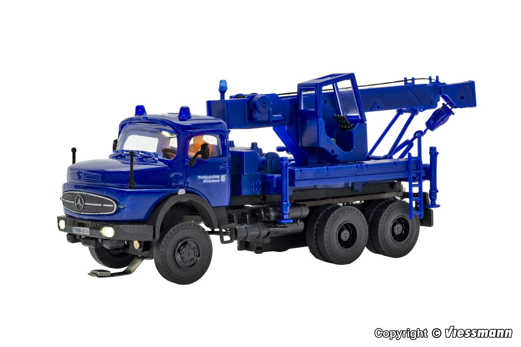 THW MB round bonnet 3-axle recovery crane with rotating flashing lights
