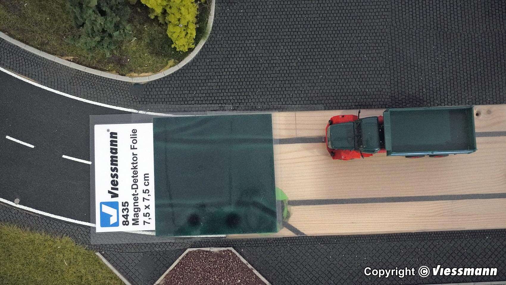 Magnetic detector foil L 7.5 x W 7.5 cm