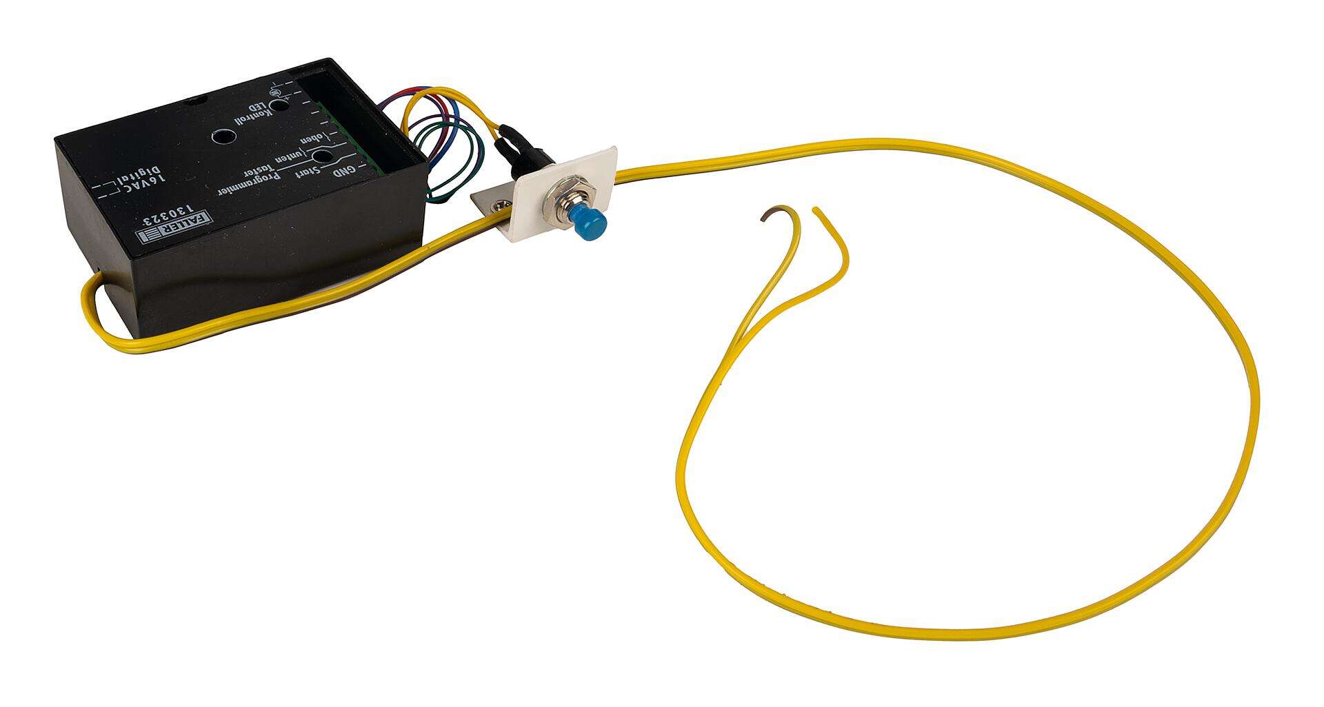 Bascule bridge with drive