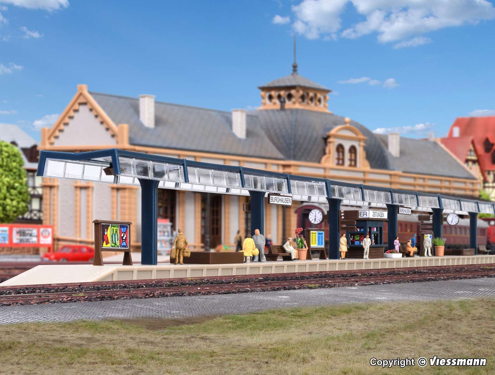 Platform, three-part