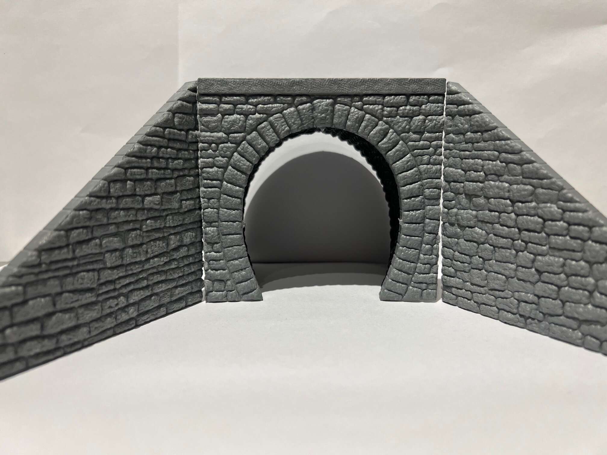 Tunnel portal