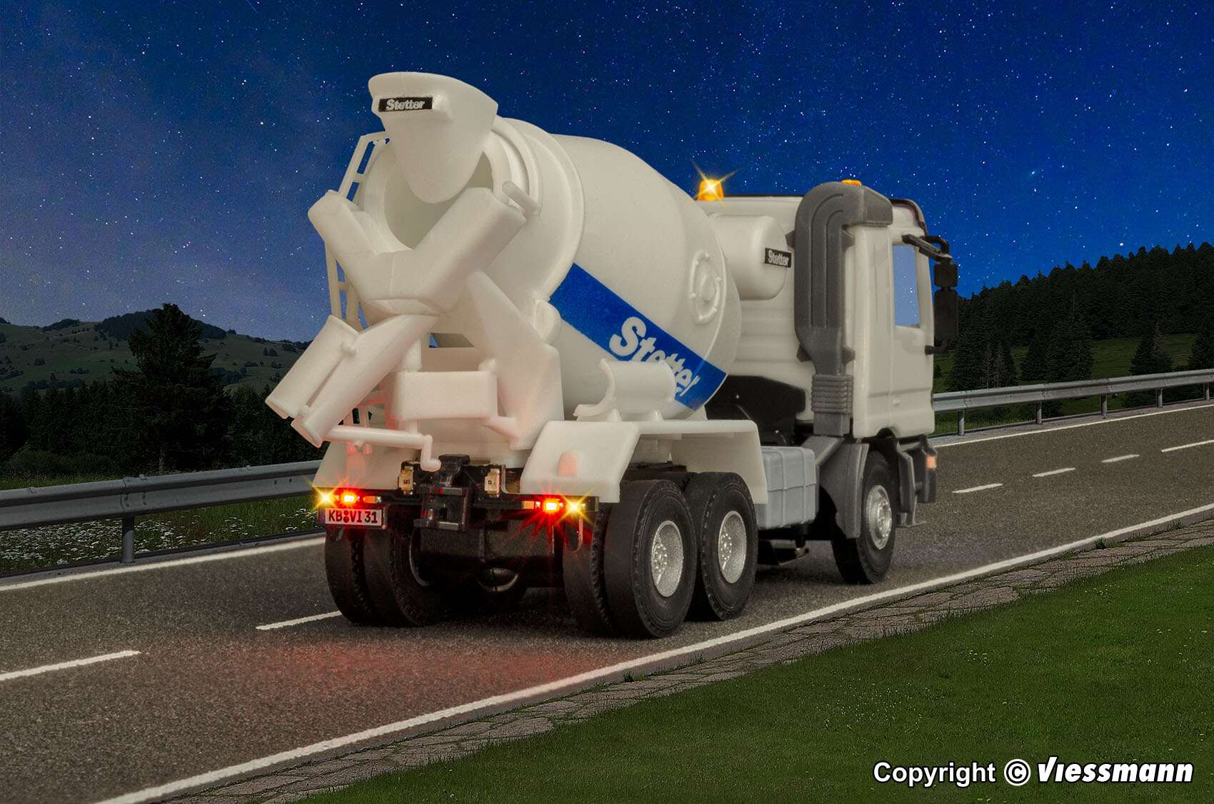 MB ACTROS 3-axle concrete mixer truck with rotating flashing lights, basic, functional model