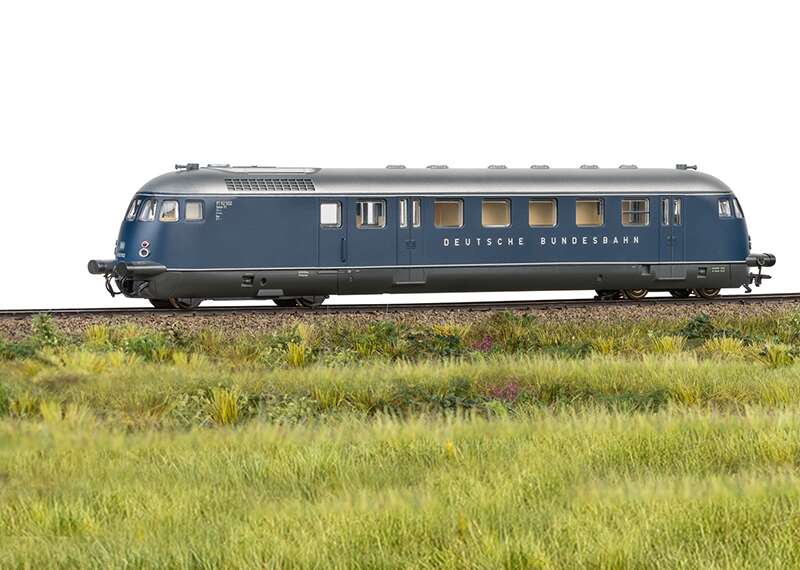 Class VT 92.5 Salon Powered Rail Car