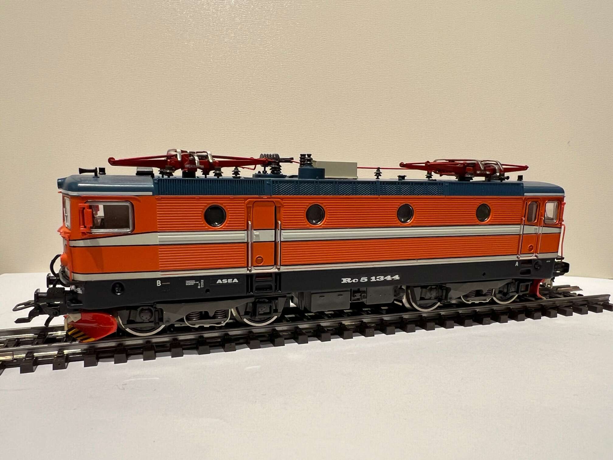 SJ RC5 1344 AC Digital