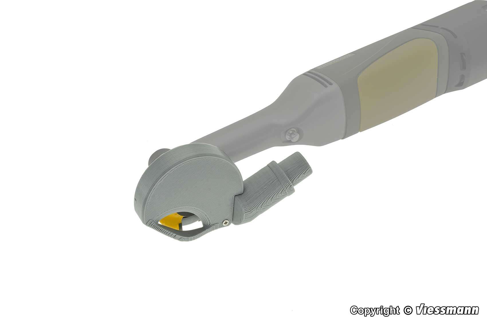 Milling adapter for magnetic tape installation