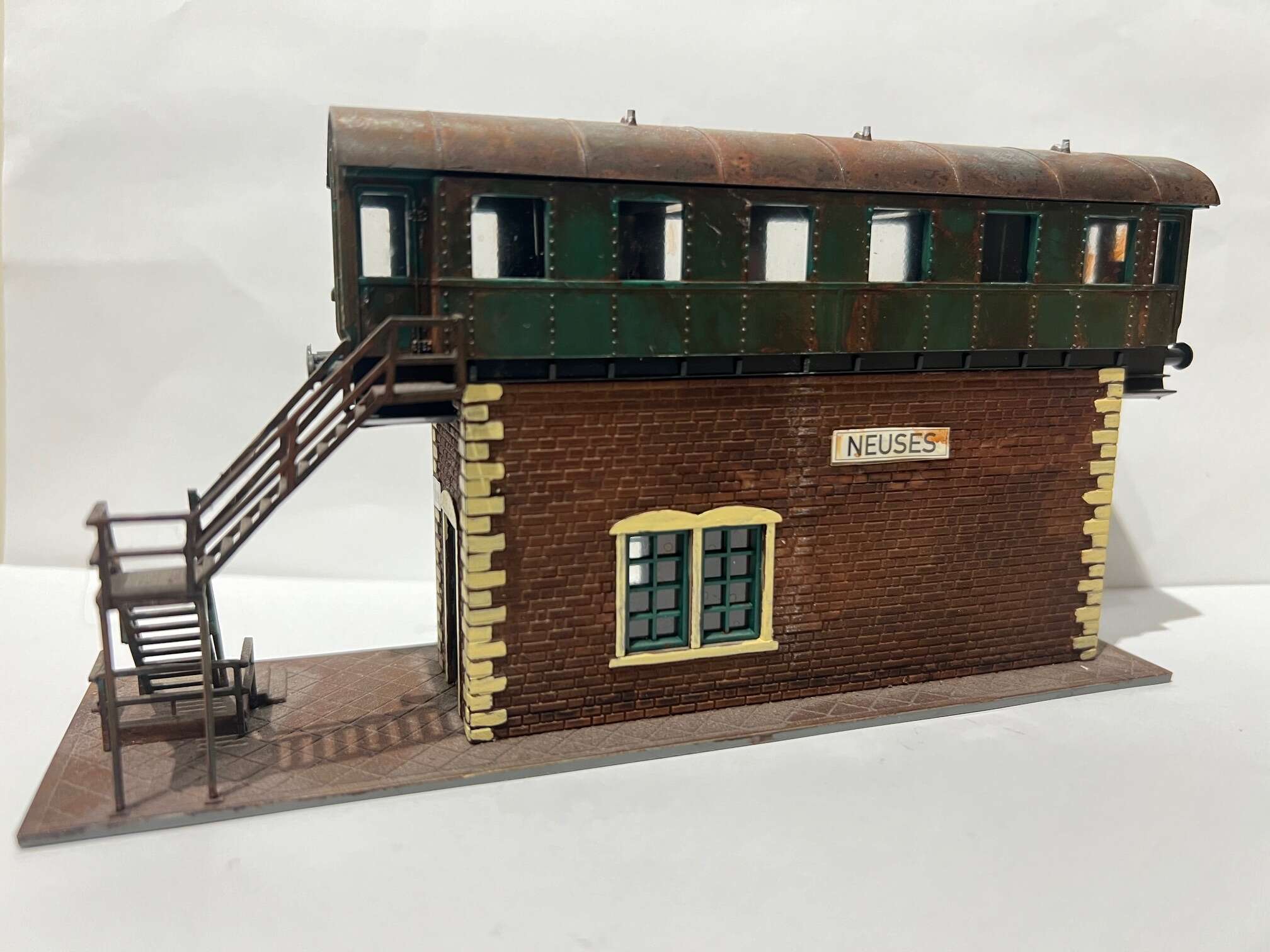 Neuses Old Switch Tower, Ready built!