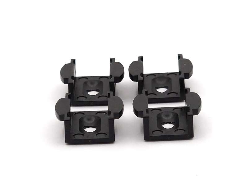 Retaining Clip black 4 pcs
