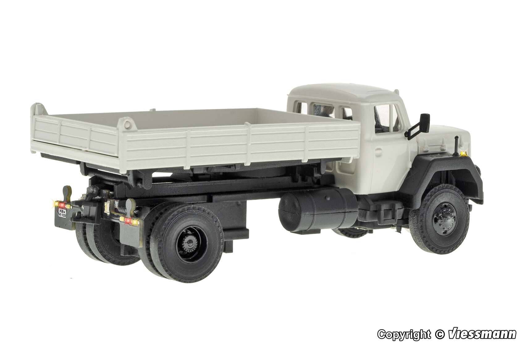 MAGIRUS DEUTZ 2-axle 230 D 16 drive three-way tipper, basic, functional model