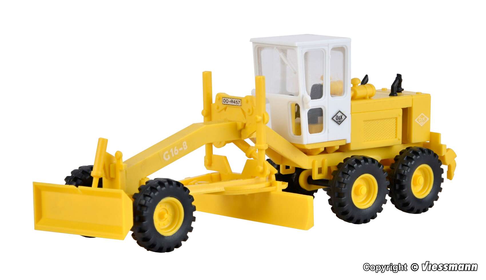 O&K grader, yellow