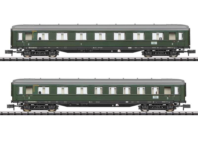 "D 96" Express Train Passenger Car Set 2