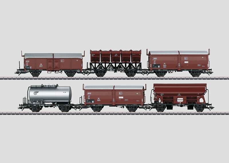 Freight Car Set.