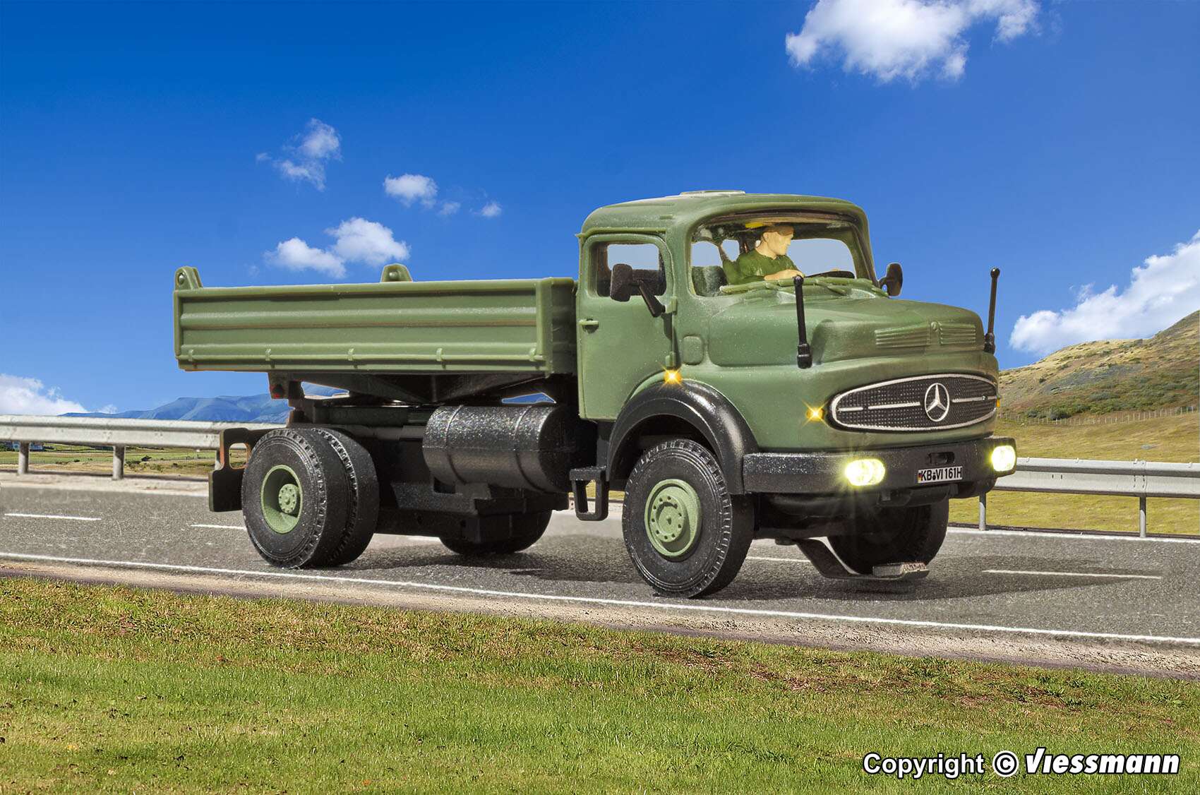 MB round bonnet 2-axle with tipper bed, military, basic, functional model