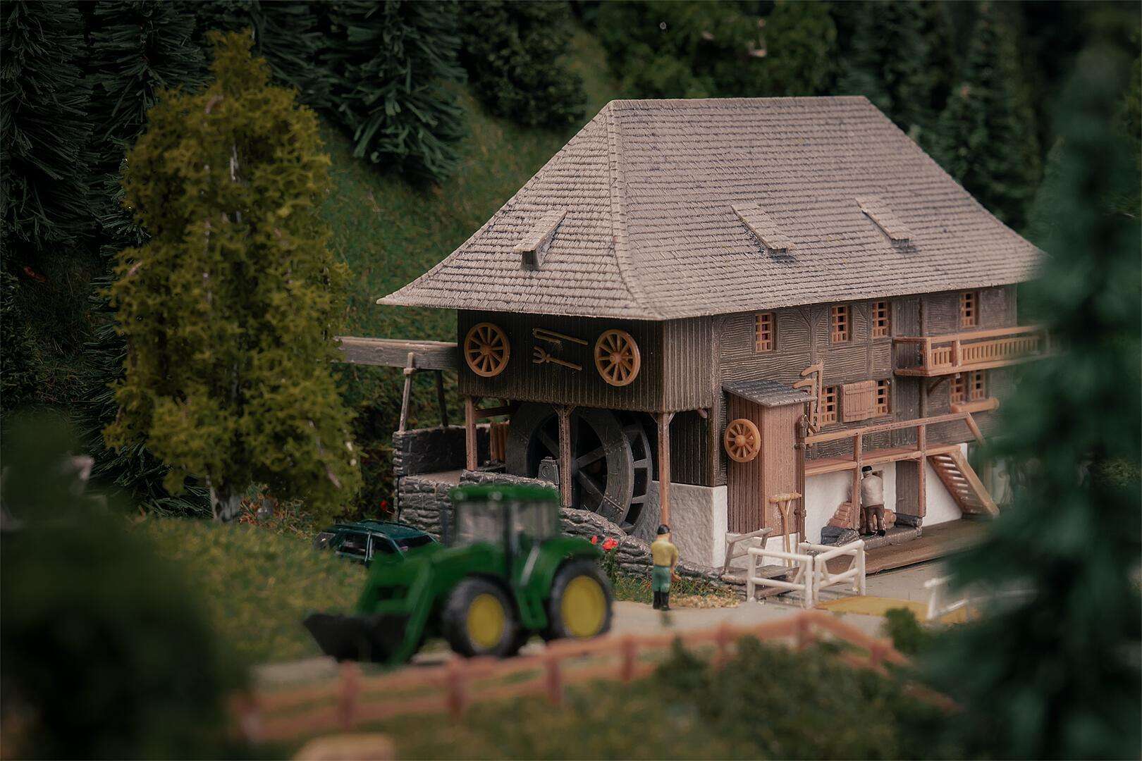 Öhlermill with figure Anniversary model