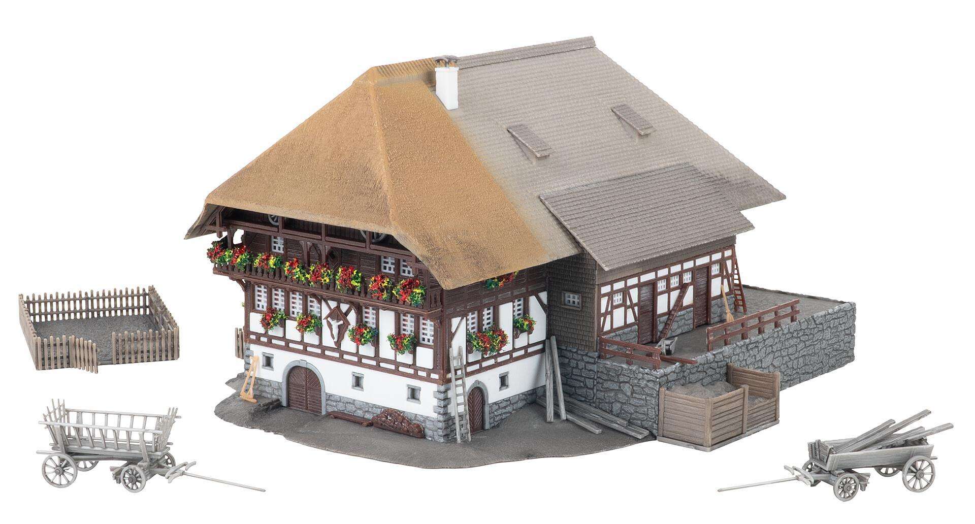 Schwarzwaldhof with 2 figures Anniversary model