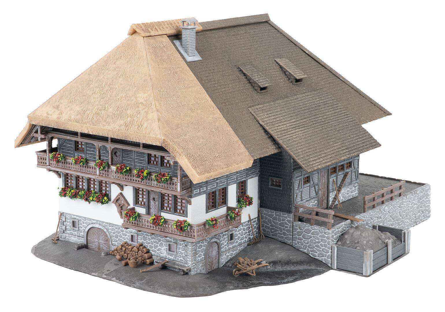 Black Forest farm with 2 figures Anniversary model