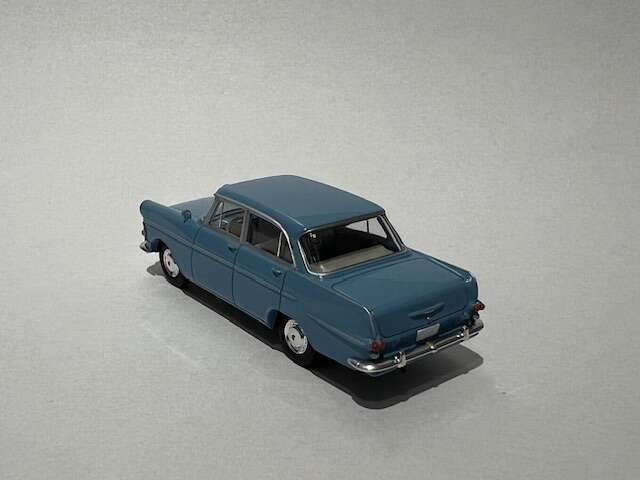 Opel Lim Hawaiblue