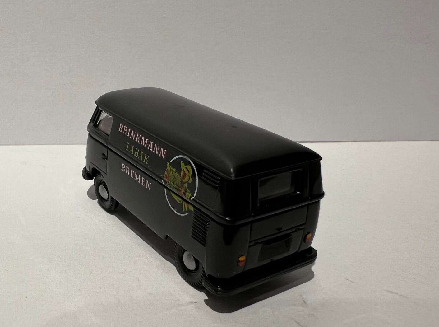 VW T1 Brinkmann Tabak